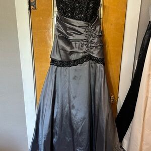Elegant Black and Gray Prom Dress